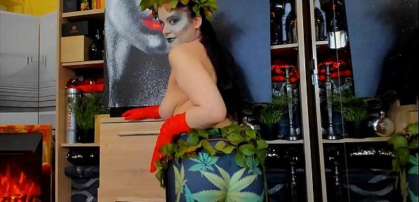  tribute poison ivy